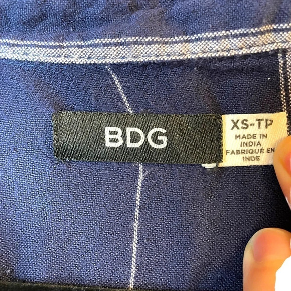 BDG Urban Outfitters Women's Melanie Tie Front Striped Button Up in Navy Size XS - Picture 5 of 11